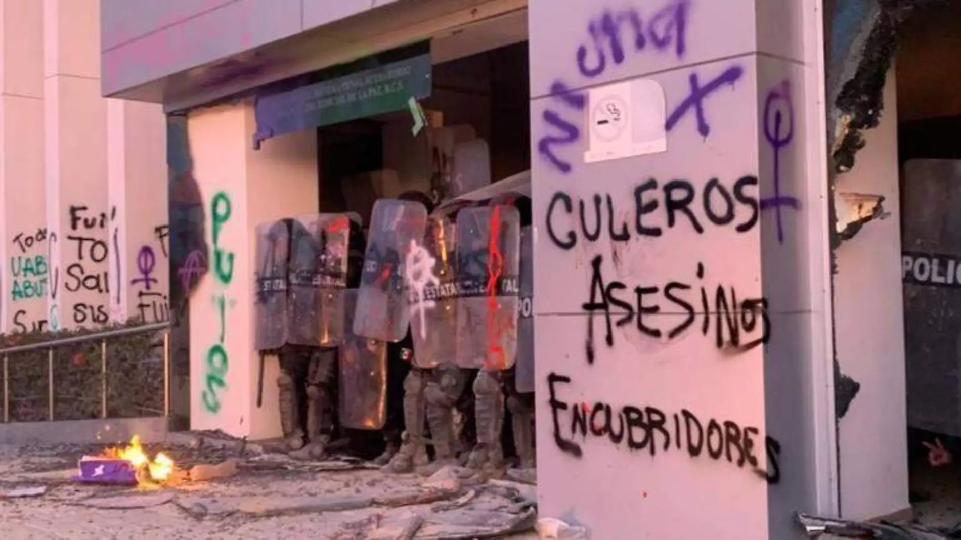 Vandalismo Centro de Justicia Penal en BCS